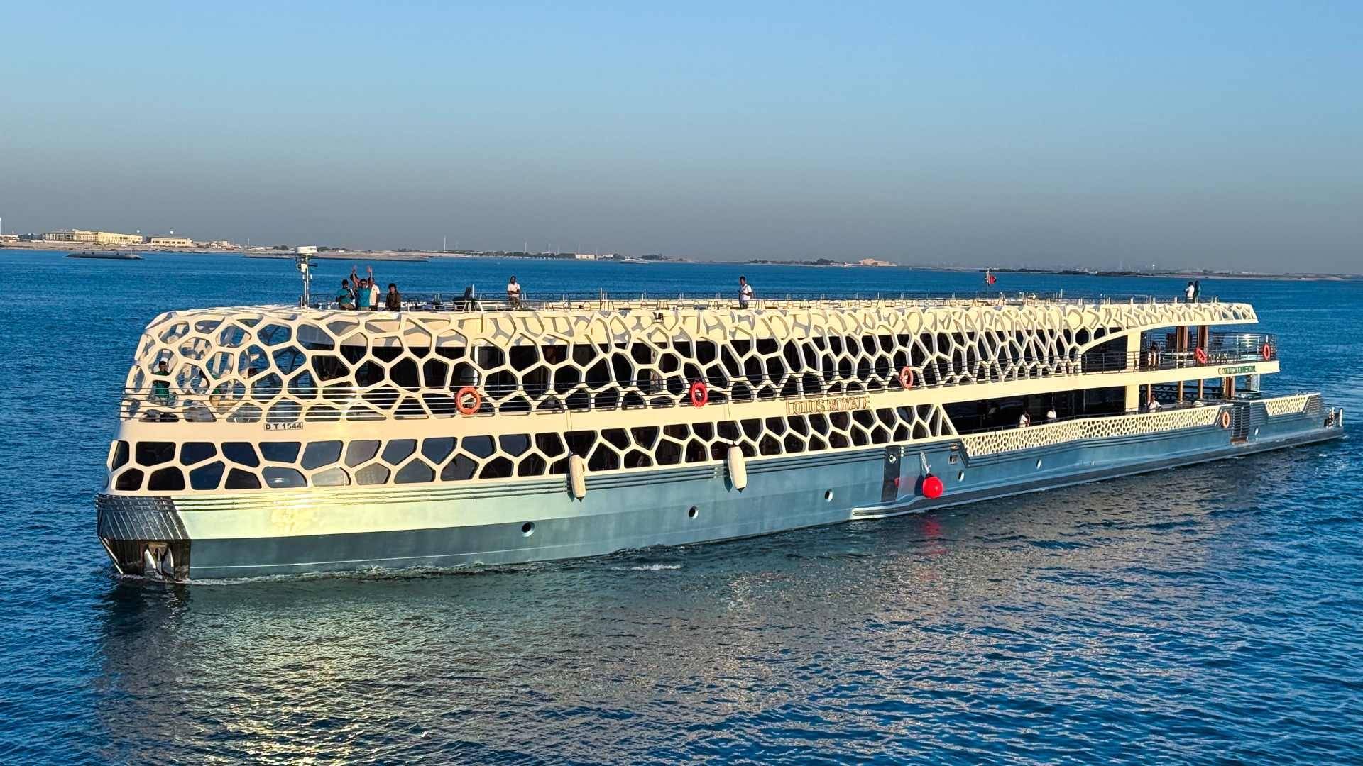 Lotus Royale By Lotus Yacht Dubai