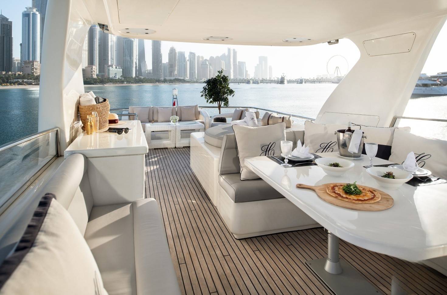 Harval 96ft Amara Yacht Dubai