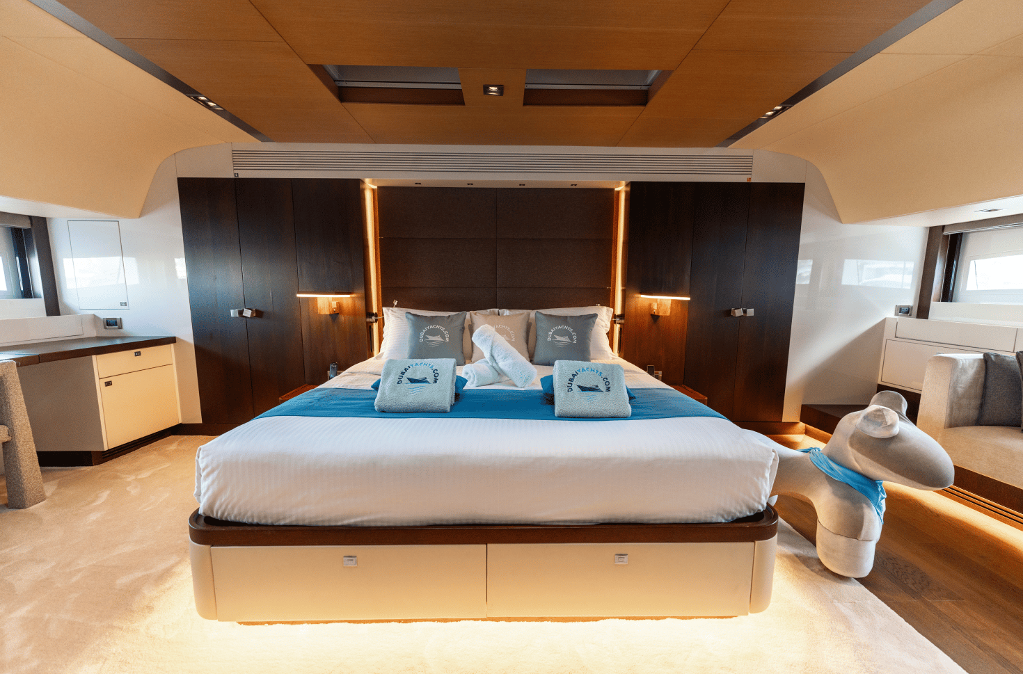 Santorini 115ft Mina Yacht Dubai