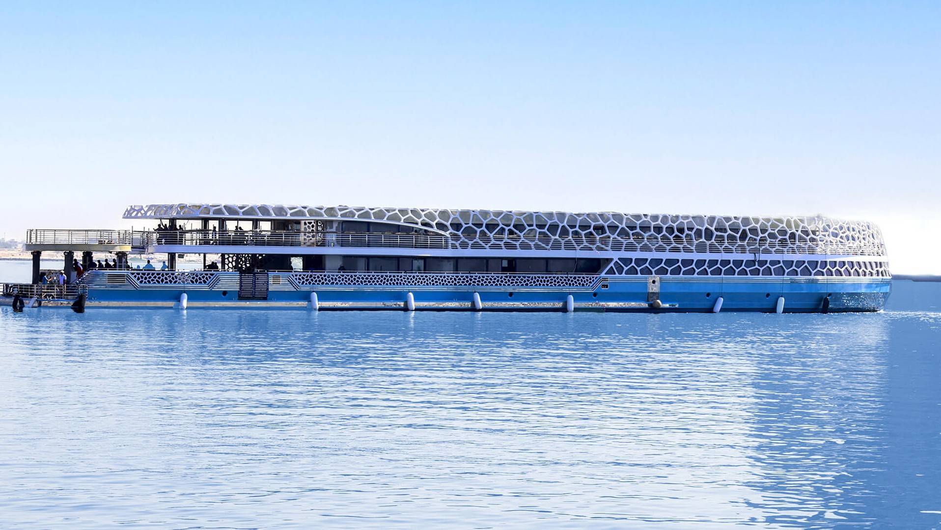 Lotus Royale By Lotus Yacht Dubai