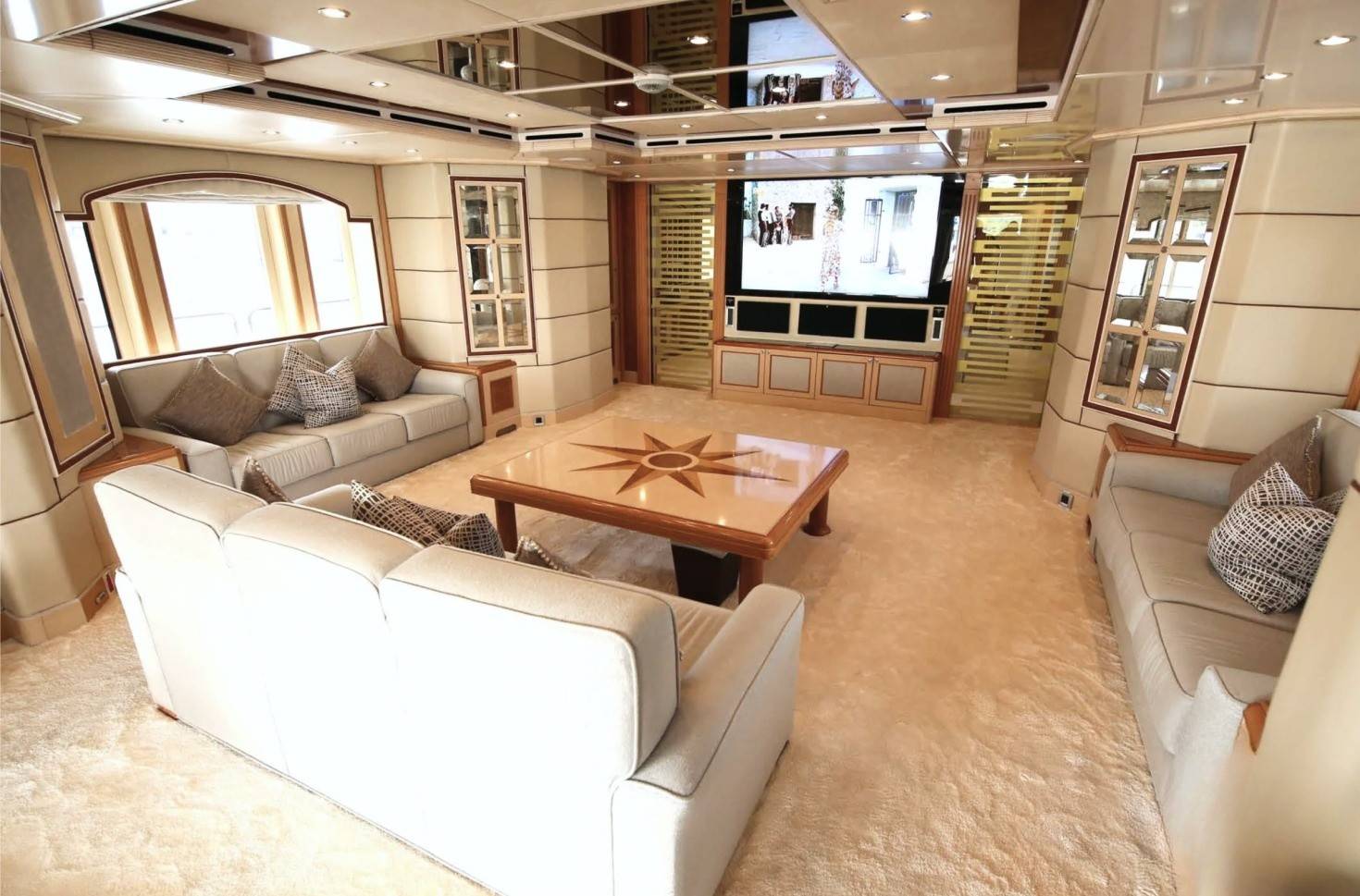 Sensation 164ft Emma Yacht Dubai