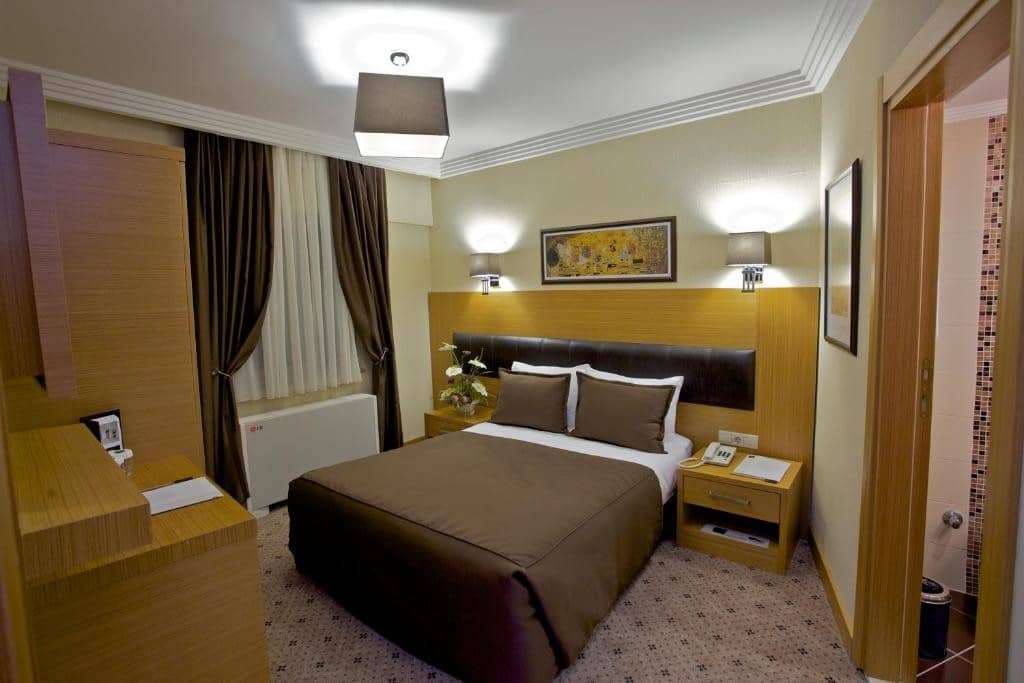Mirilayon Hotel