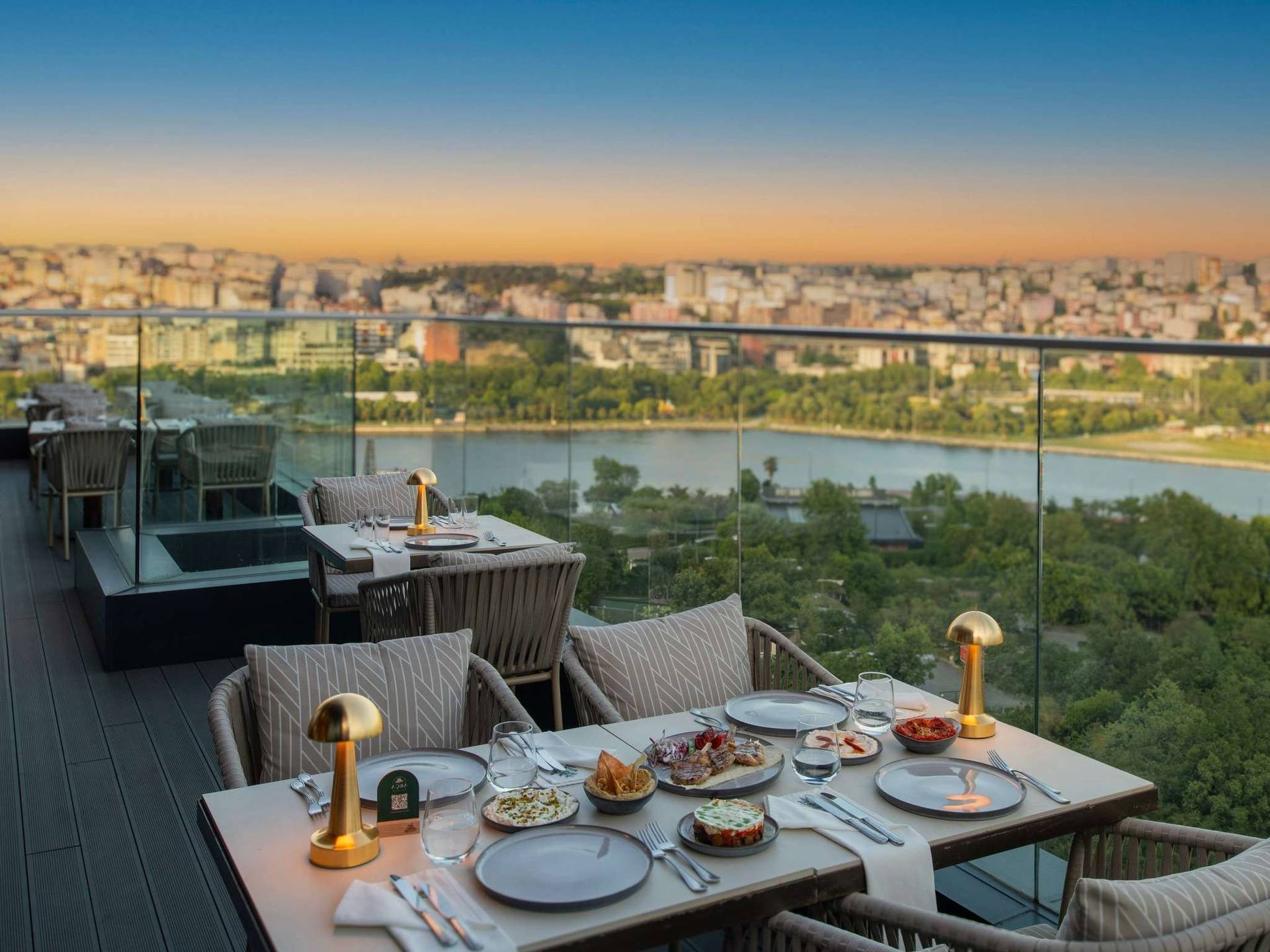 Movenpick Hotel Istanbul Golden Horn