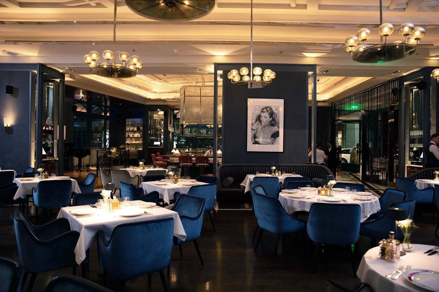 Elegant dining area in Il Baretto Restaurant, Riyadh.