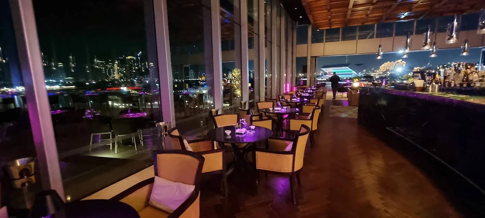 Vista Restaurant & Terrace Dubai