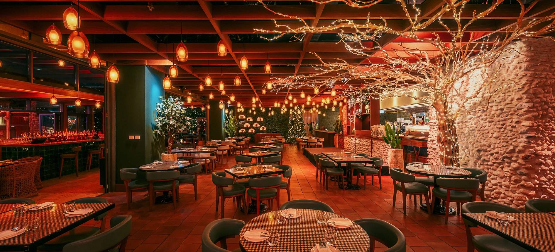 A Casa Restaurant