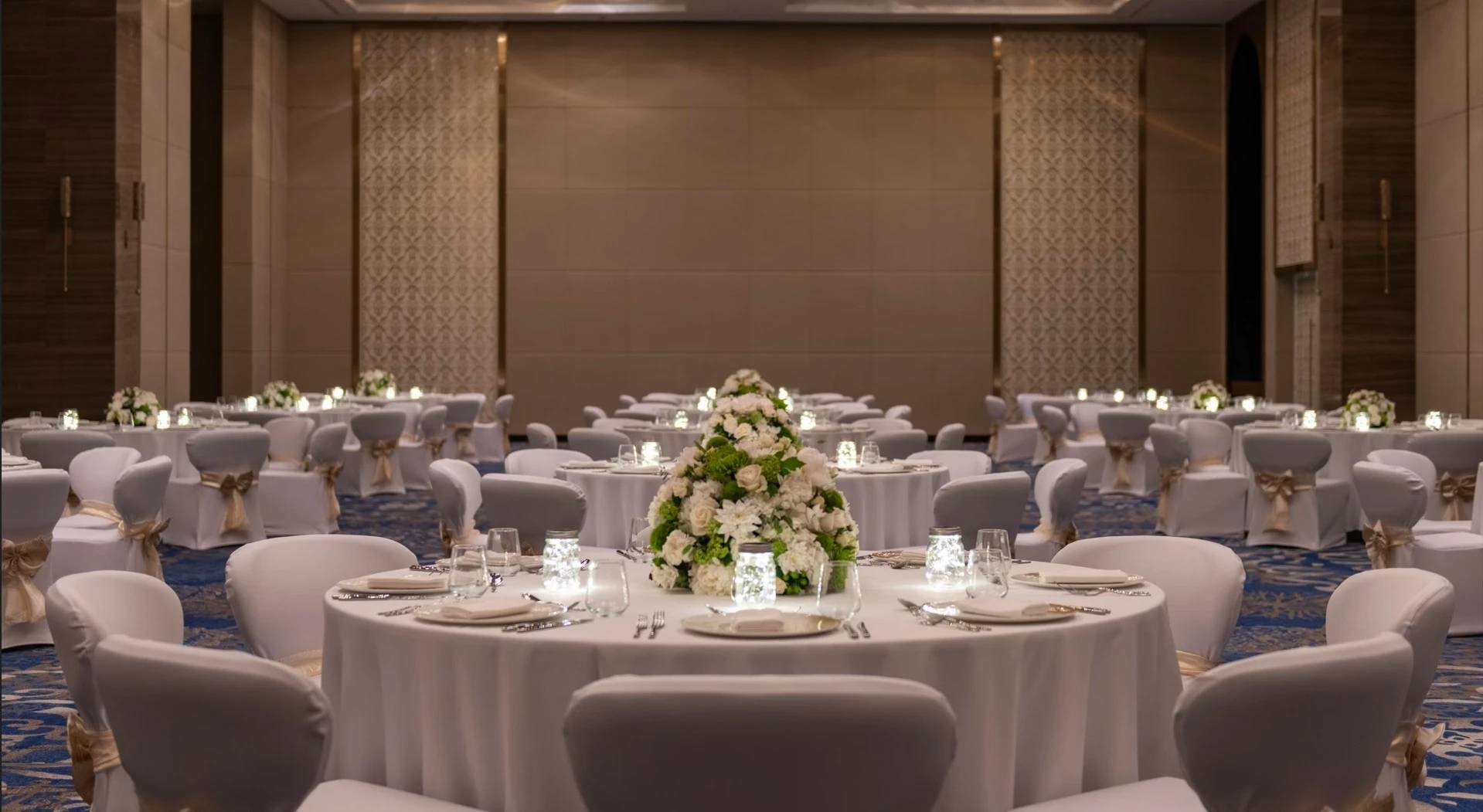 Abesq Doha Hotel And Residences An IHG Hotel