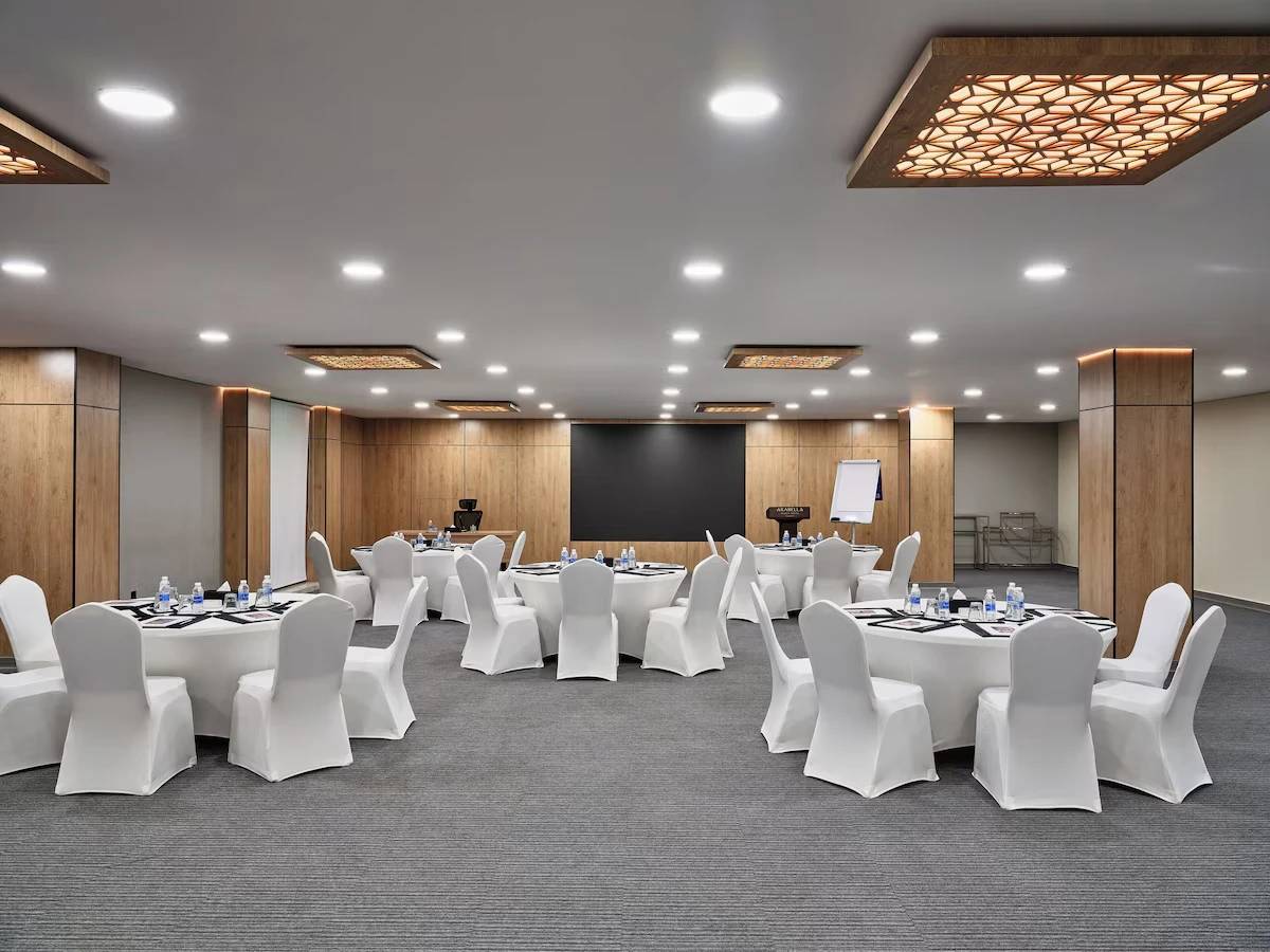 Vignette Collection Arabella Beach Hotel Kuwait
