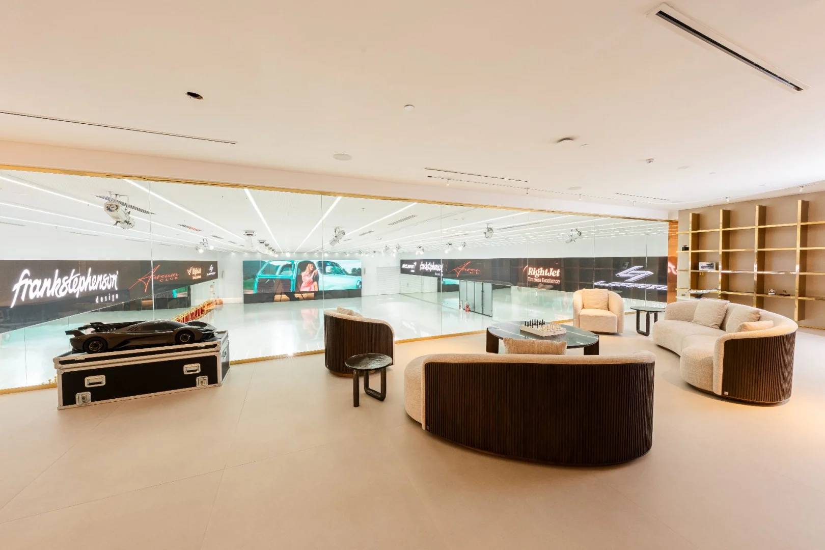 Mezzanine Floor VIP