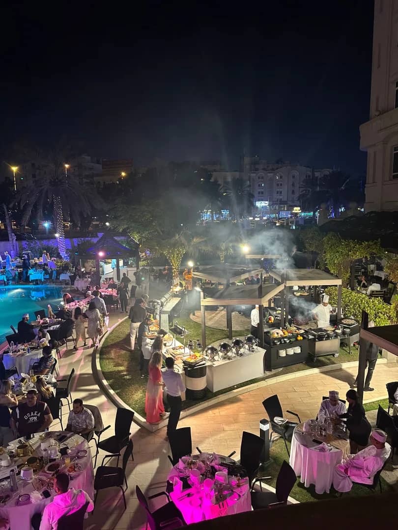 Olivos Lawn & Pool 4