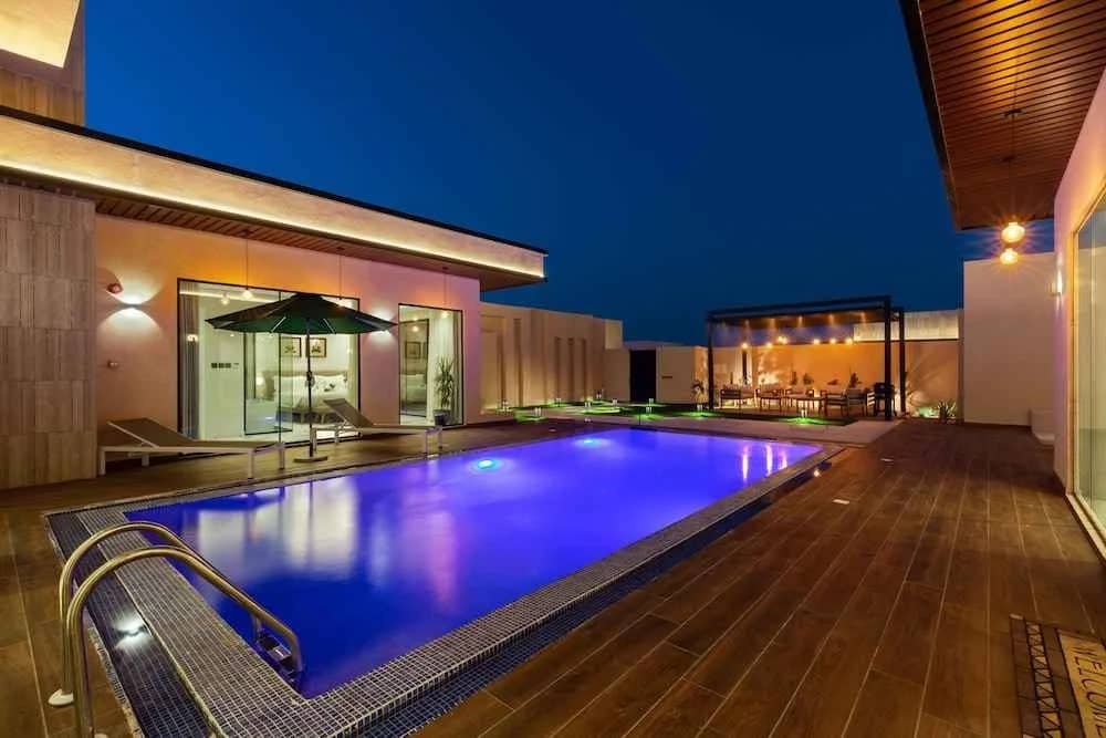Villa 1