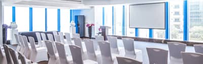 Multifunctional Meeting Room