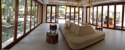 Bar/Club/Lounge