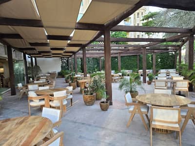 Outdoor Beachfront Seating