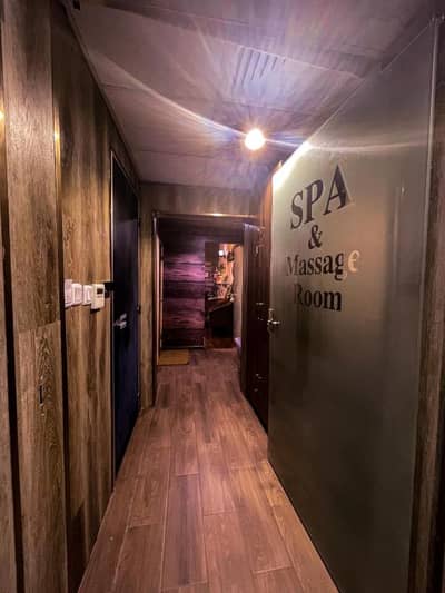 Crown Town Hotel