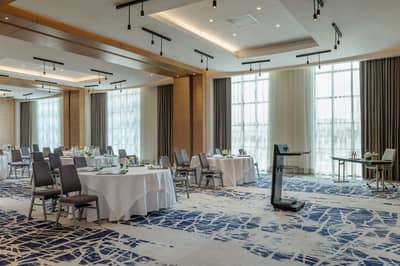 L'Atelier Meeting Room