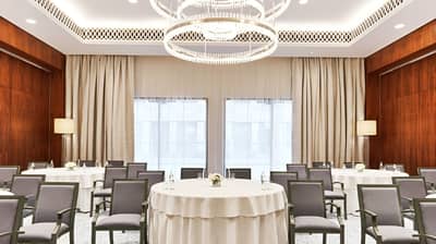 Lilac Meeting Room