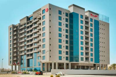 Ramada Hotel and Suites Amwaj Islands