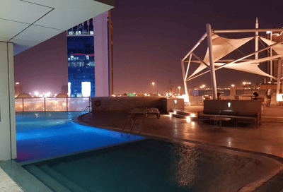 Pool Bar