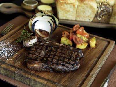 Movenpick Grand Al Bustan Dubai
