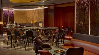 Ambar at Mandarin