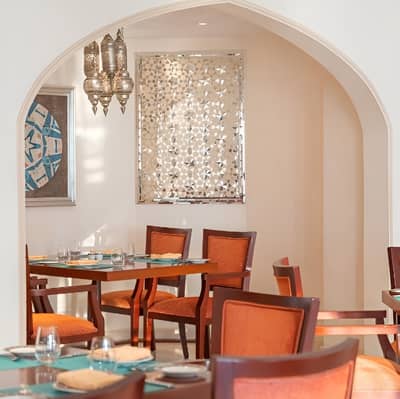 Shiraz Restaurant Crowne Plaza Muscat