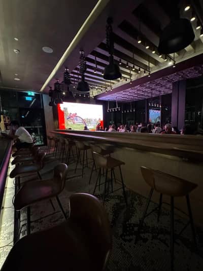 NoHo Bar & Grill