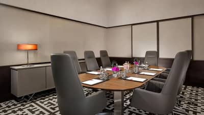 Grand Hyatt Abu Dhabi Hotel & Residences Emirates Pearl