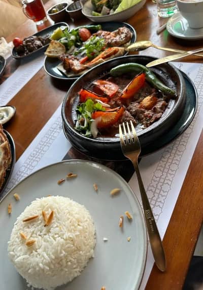 Souryana Restaurant and Cafe