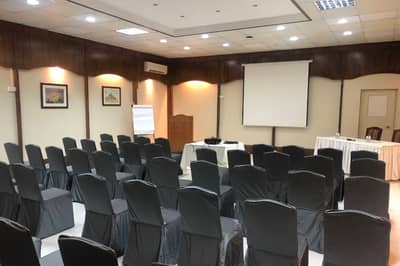 Al Falaj Hotel