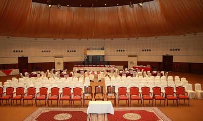 Al Falaj Hotel