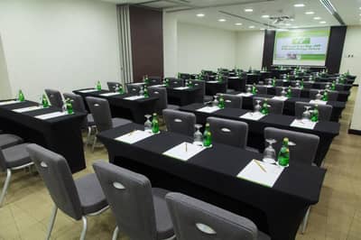 Holiday Inn AlSeeb Muscat, an IHG Hotel