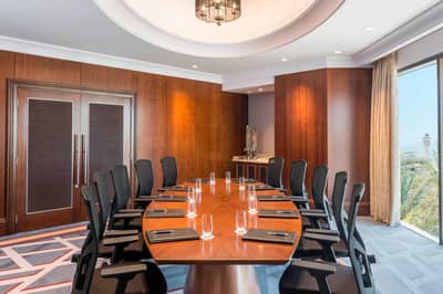 Mussandam + Thamrait Meeting Room