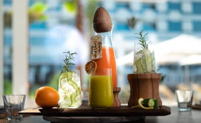 Food & Drinks