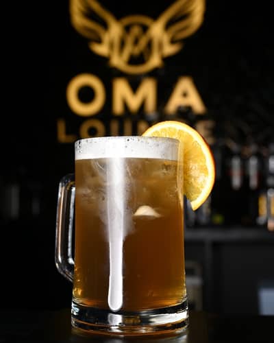 OMA Cafe Lounge Madinah Al Jamawat