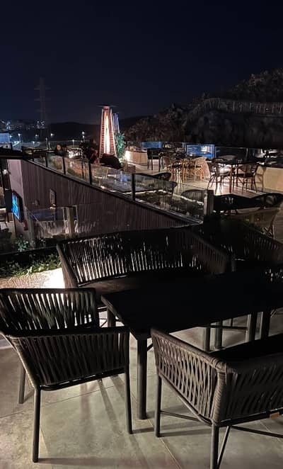 Yaz Cafe & Lounge