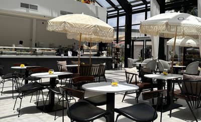 Cafe