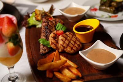 Food & Drinks