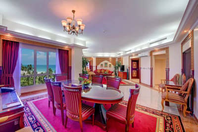 Royal Suite