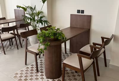 Elegant Cafe Sakaka