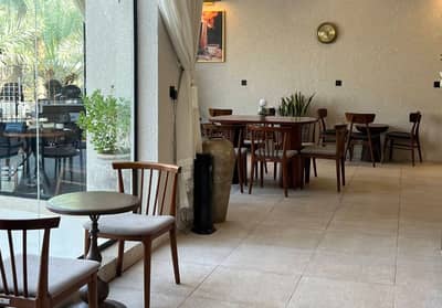 Cafe