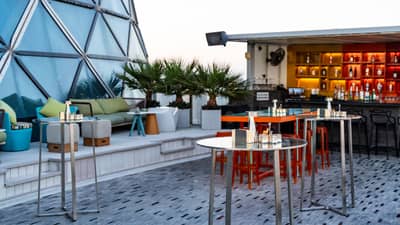 Andaz Pool Deck (Outdoor)