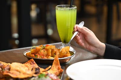 Food & Drinks