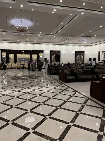 Men's Hall