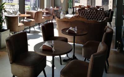 Cafe