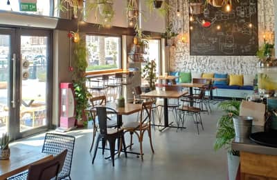 Cafe