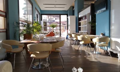 Cafe