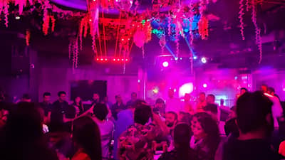 Bar