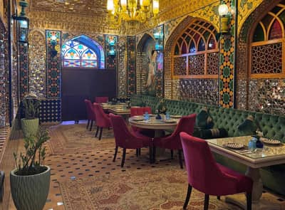 Parisa Souq Waqif Doha