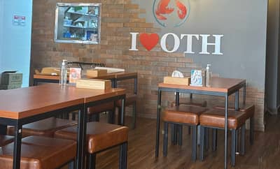 Off the Hook Seafood Restaurant B ring Road Al Muntazah Area Doha